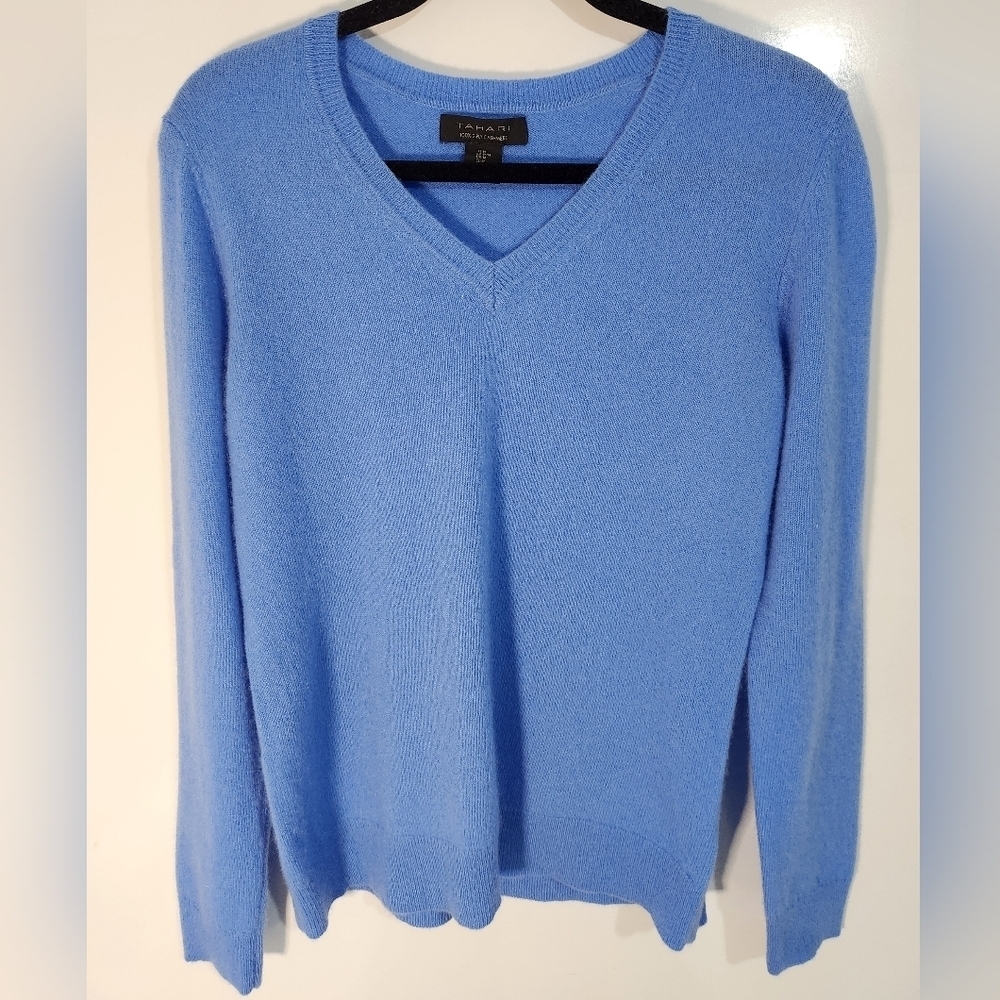 Cashmere Blue V-Neck Sweater, Size Med